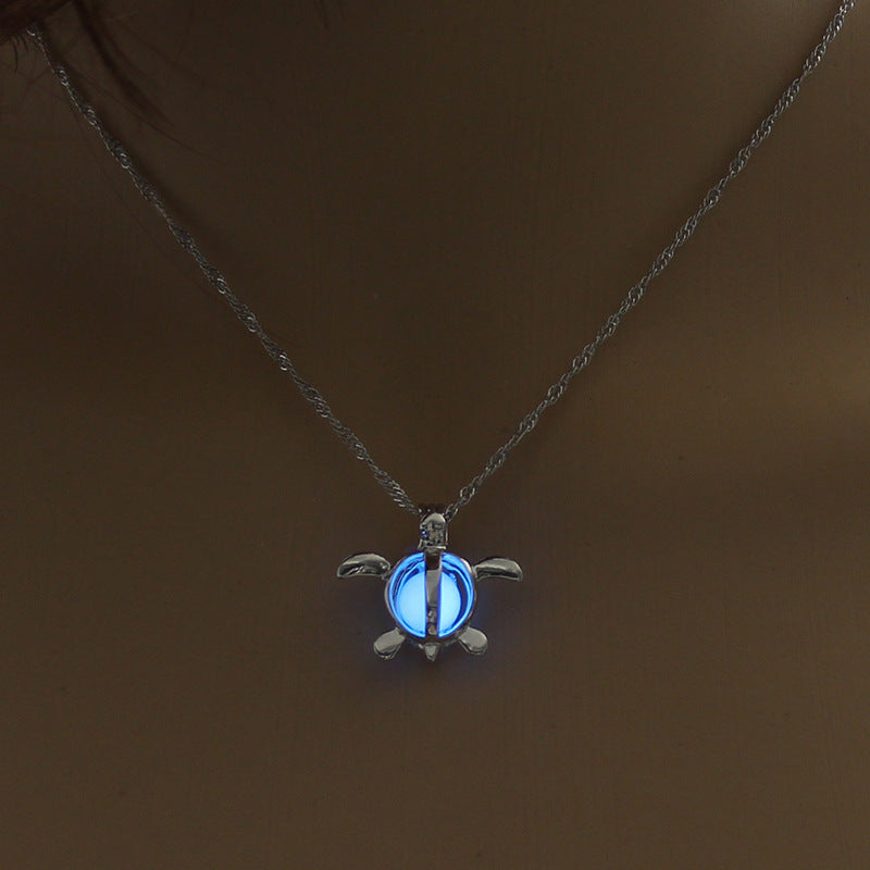 Natural Moonstone Healing Necklace for Women - Luminous Pendant Jewelry Gift